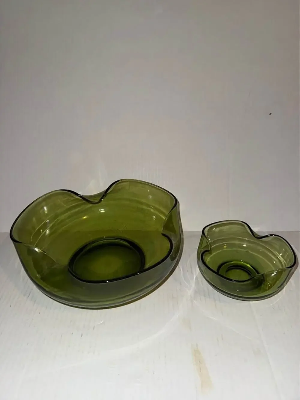 Vintage Anchor Hocking 1960's Olive Green Glass Nesting Bowls Set Ruffled MCM